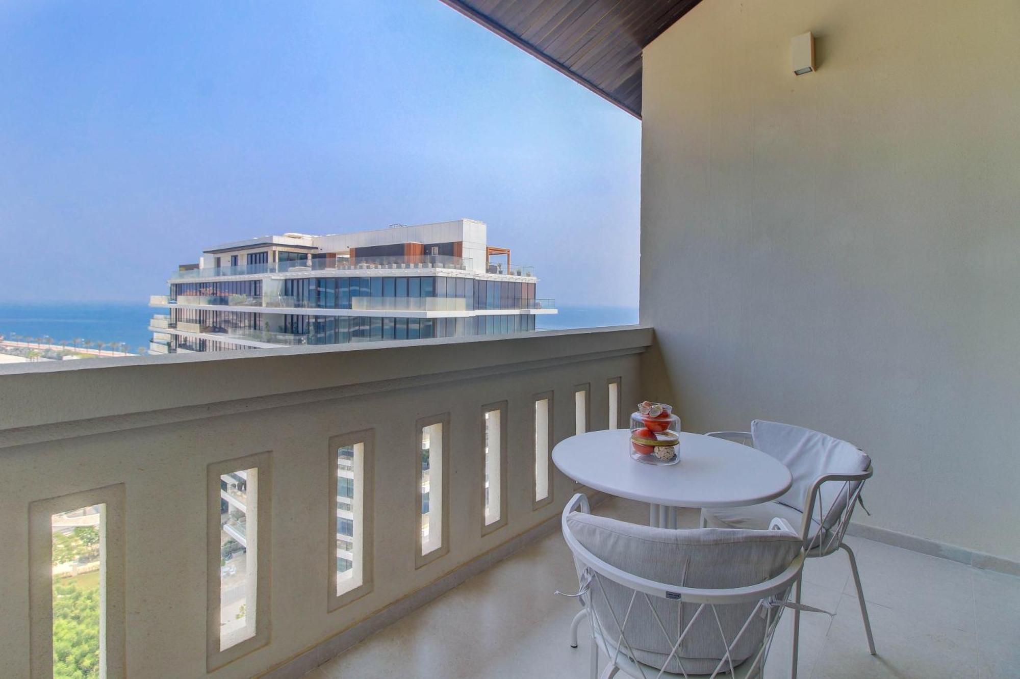 Luxe Getaways Royal Amwaj Palm Jumeirah Resort Apartment Holiday Home Dubaj Zewnętrze zdjęcie