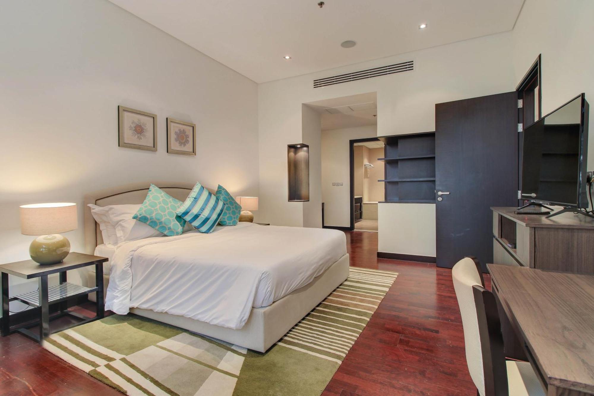 Luxe Getaways Royal Amwaj Palm Jumeirah Resort Apartment Holiday Home Dubaj Zewnętrze zdjęcie
